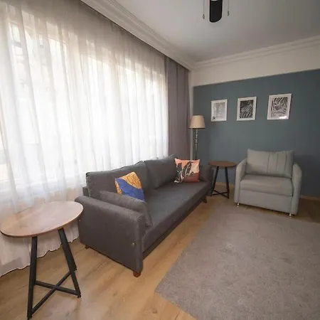 Appartement Aka *
